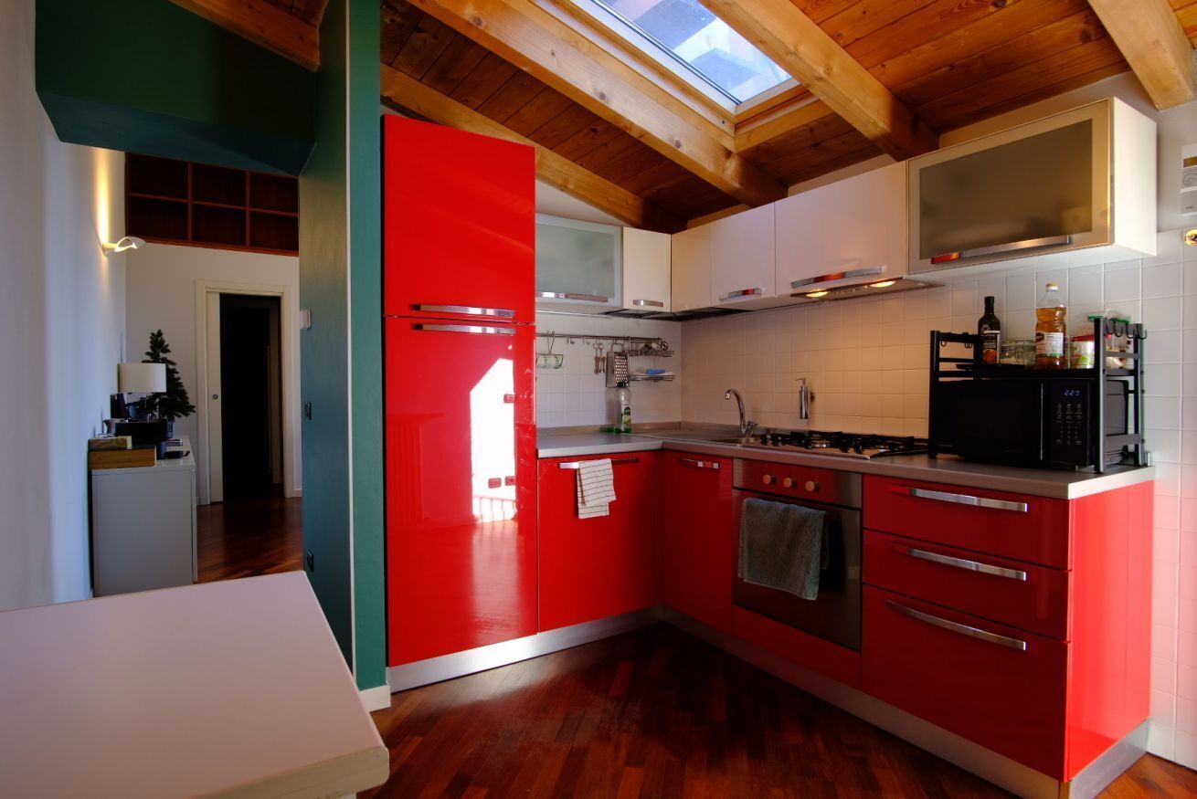 Fridge, microwave, dishwasher