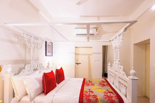 The Blue Root by Viraalay - 4 Bed Heritage Home Villa in Udaipur