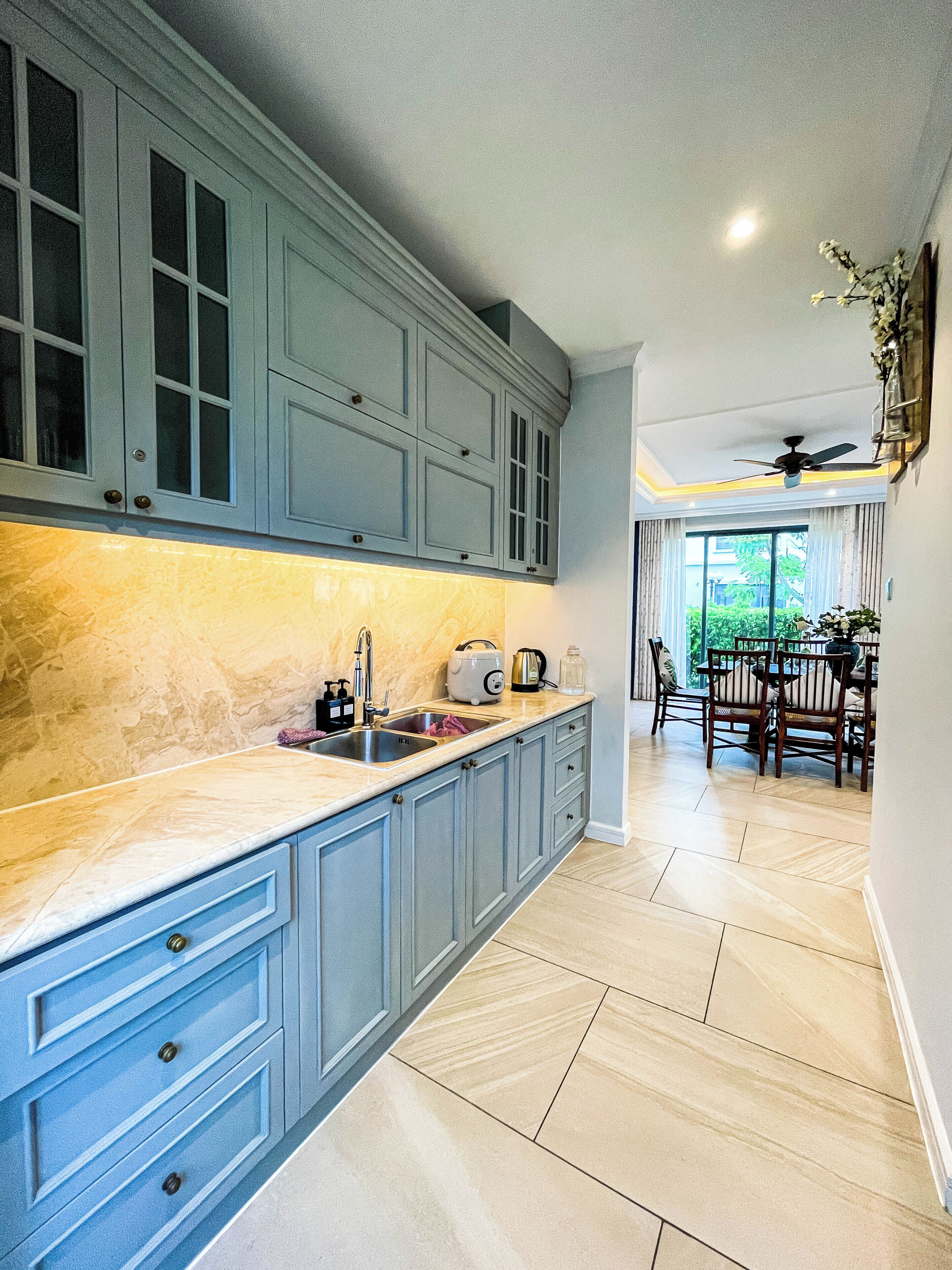 Family Villa, 5 Bedrooms, Private Bathroom, Garden View | Private kitchen | Shared fridge, shared microwave