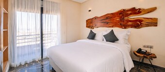 Hotel Paradise KMA