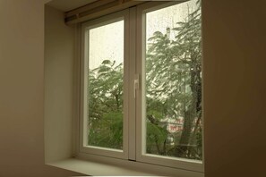 Estúdio com design assinado, para não fumantes, vista para a cidade | Parte interna