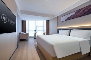Quarto casal standard, vista para a colina | Spa