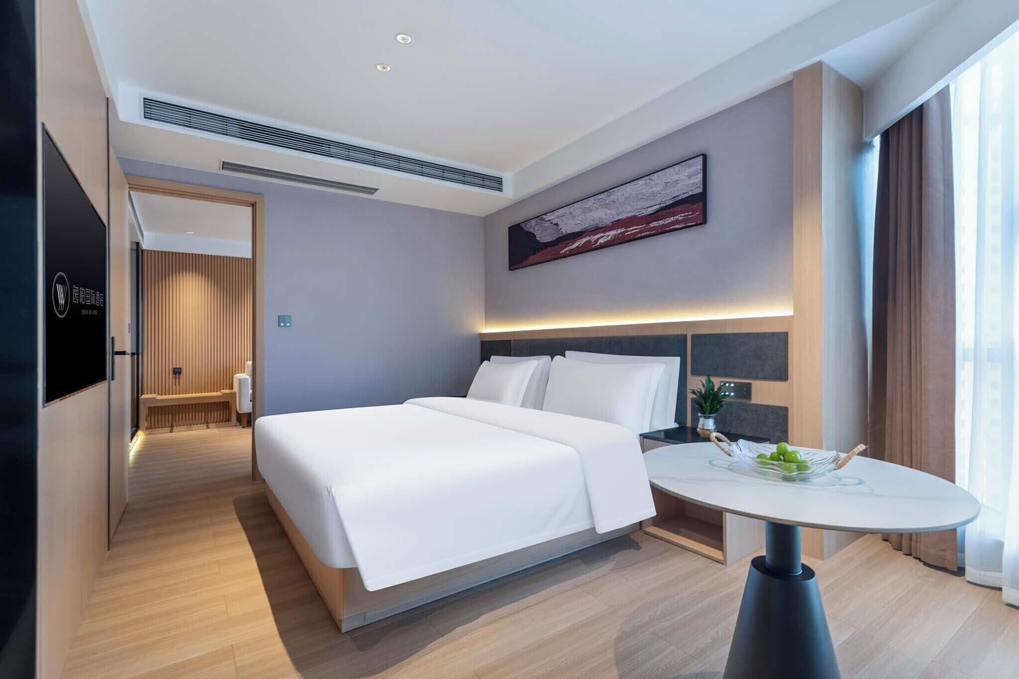 Suite ejecutiva, vistas a la ciudad | Ropa de cama de alta calidad, edredones de plumas, cortinas opacas