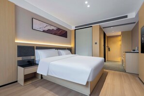 Quarto casal standard, vista para a colina | Cortinas blackout, quartos à prova de som, Wi-Fi de cortesia