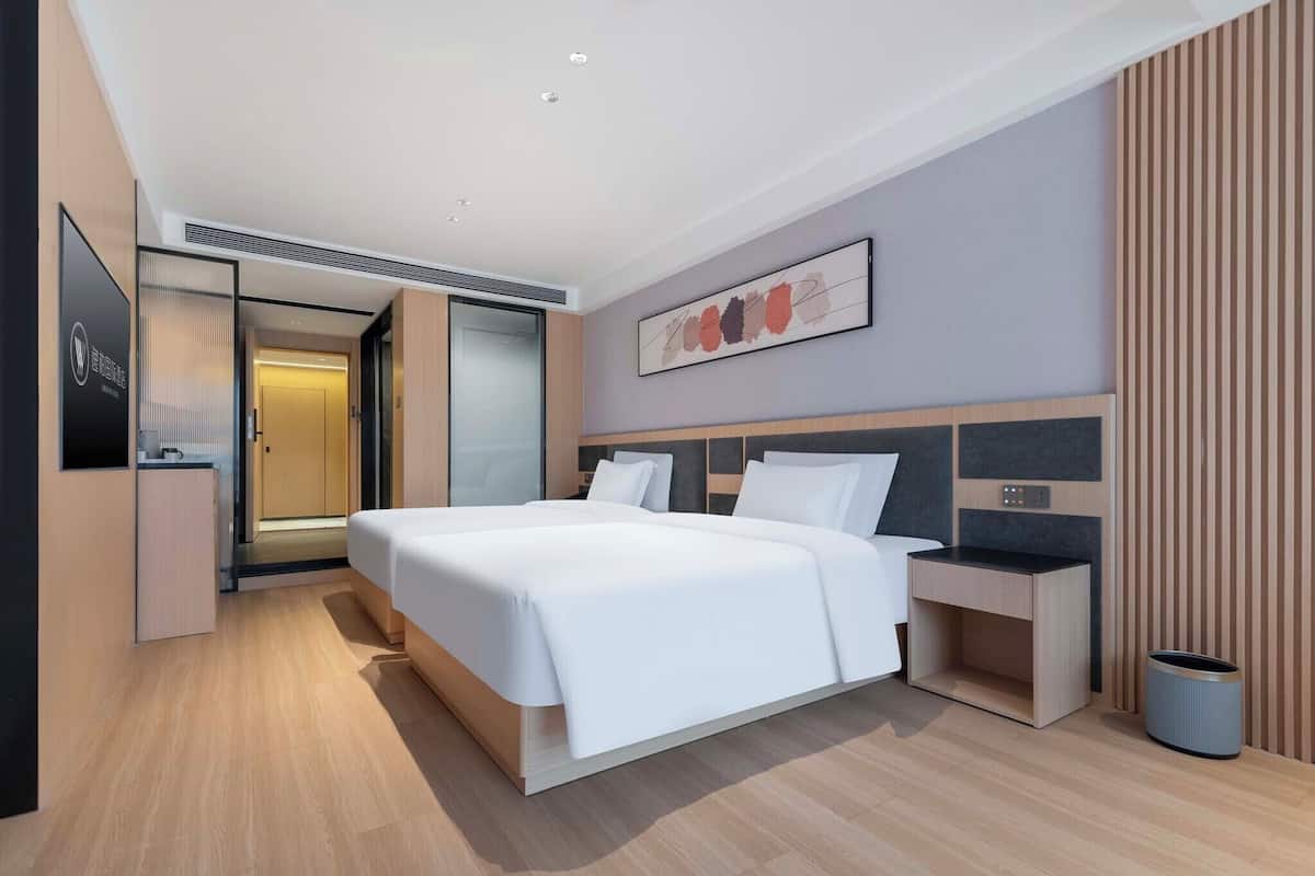 Standard Twin Room, City View | Premium bedding, down comforters, blackout drapes, soundproofing