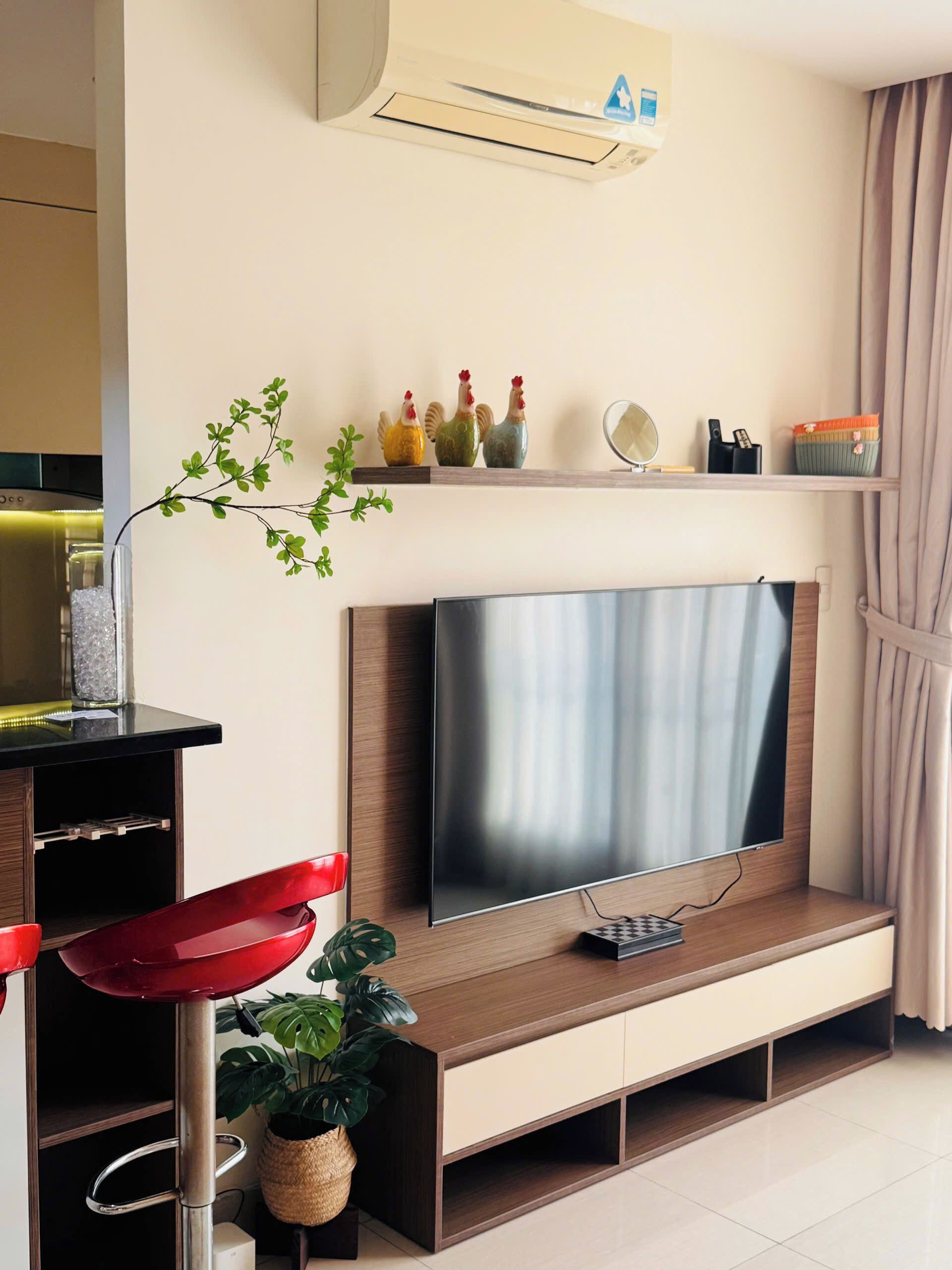 Family Apartment, 2 Bedrooms, Balcony, City View | Interior