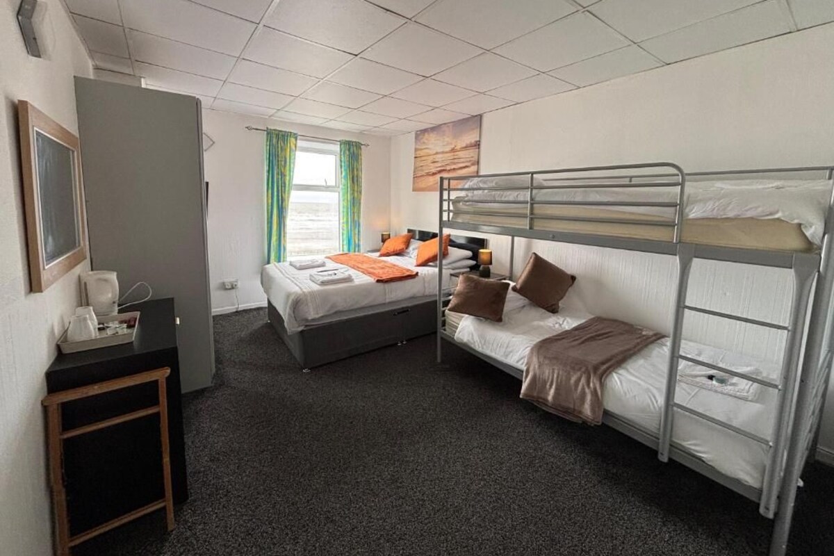 Family Room, Sea View | WiFi (free), bed sheets
