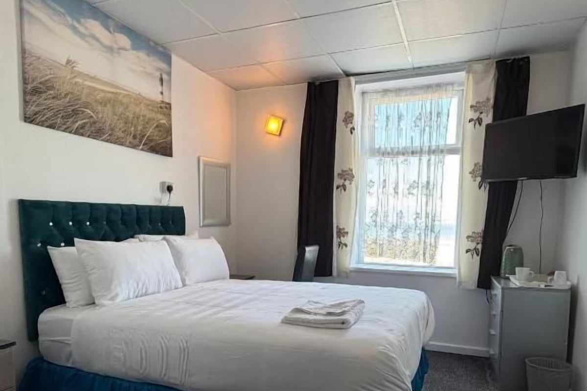 Comfort-Doppelzimmer, Meerblick | Kostenloses WLAN, Bettwäsche