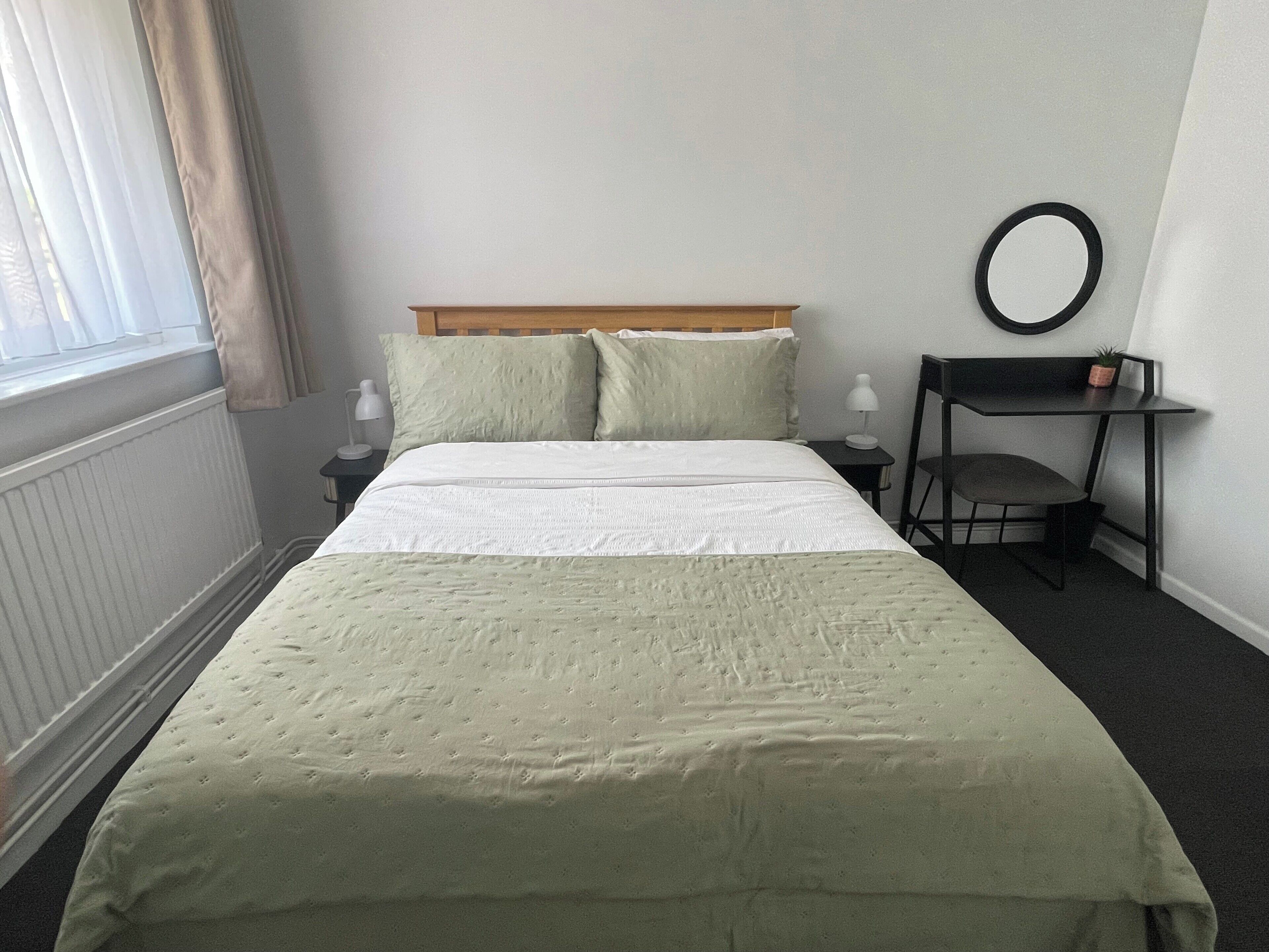 1 bedroom, iron/ironing board, WiFi (free), bed sheets
