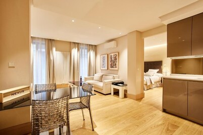 Nexus Santa María Luxury Apartments