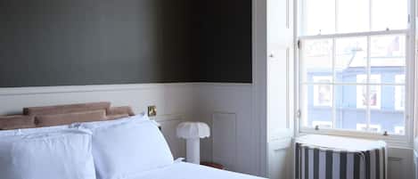 Deluxe Apartment, City View | Desk, blackout drapes, soundproofing, iron/ironing board