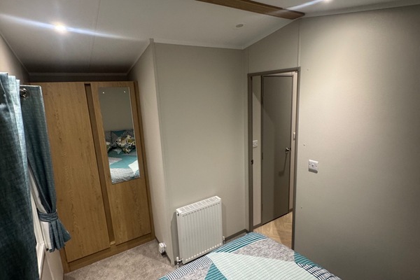 2 bedrooms, WiFi (free), bed sheets