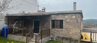 Assos Deniz yıldızı apart taş ev