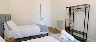 Modern Flat - Main St, Campbeltown