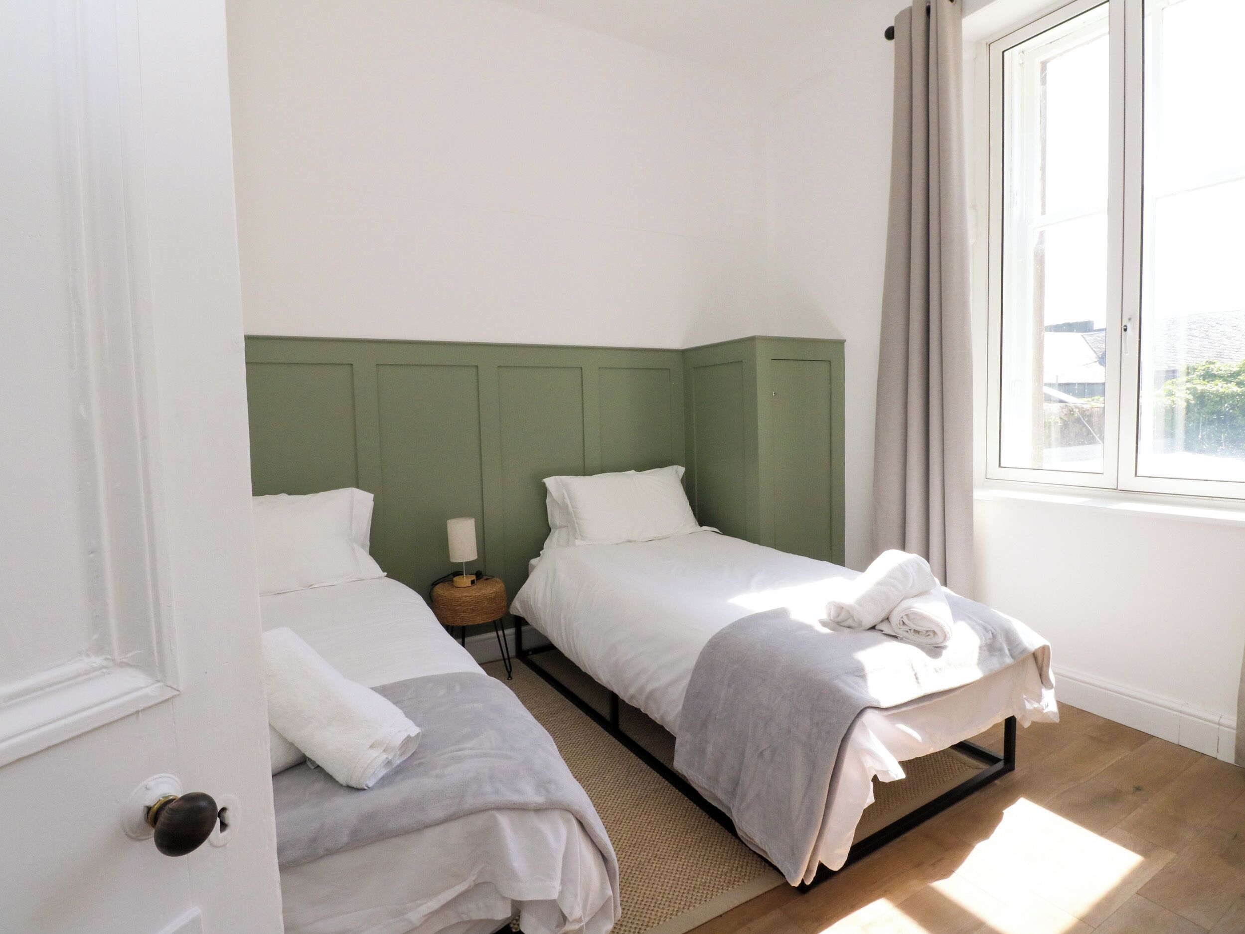 2 chambres, Wi-Fi gratuit, décoration personnalisée