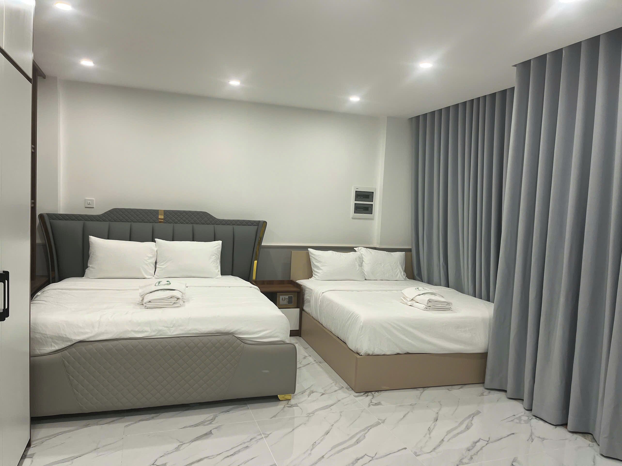 Family Quadruple Room, River View