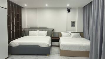 Family Quadruple Room, River View