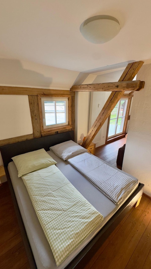 Habitación doble | Wifi gratis y ropa de cama