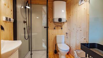 Shower, towels