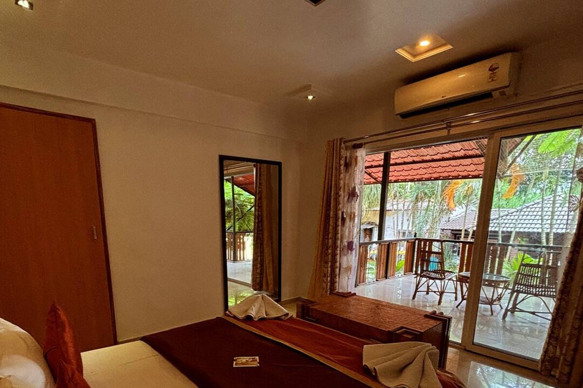 Deluxe Suite, Balcony, Mountain View