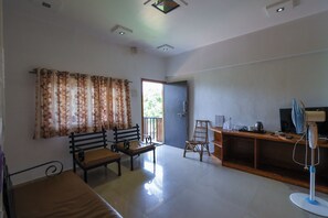 Deluxe Suite, Balcony, Mountain View | Living area - Anandvan Holiday Homes (WAI)