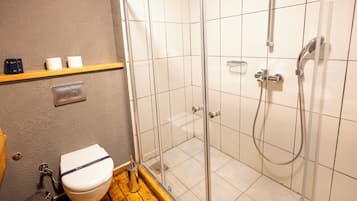 Comfort Double Room | Bathroom | Shower, hair dryer, towels, soap
