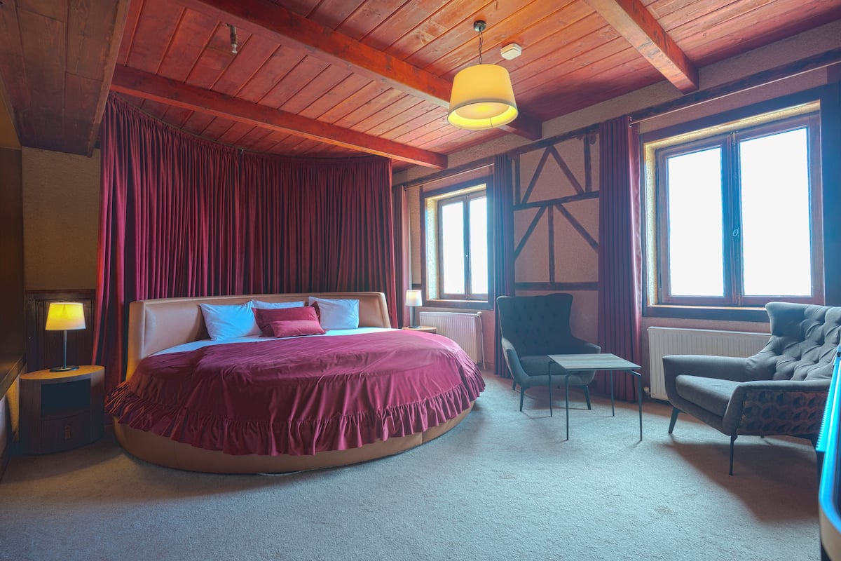 Honeymoon Double Room | Desk, WiFi (free)