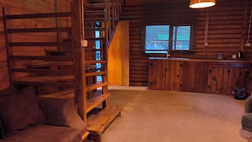 Traditional Bungalow | Living area