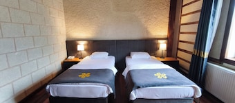 Zifin Hotel