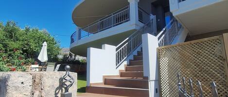 House | 3 bedrooms, Internet