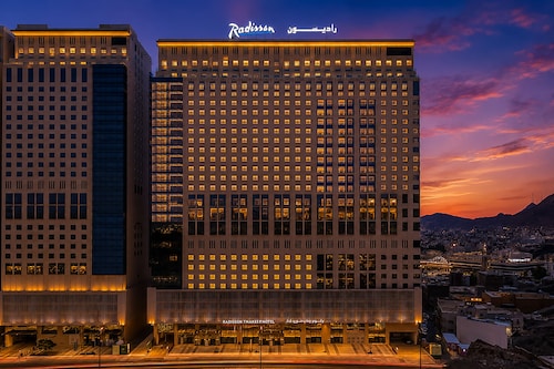 Radisson Hotel Makkah Thakher City