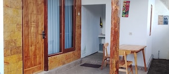 Charming 1-bedroom apartment with kitchen in lovely mandalika