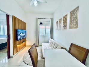 Smart TV - Maracanã apartment near UERJ, HUPE, stadium and subway (up to 6 km) (Rio de Janeiro)