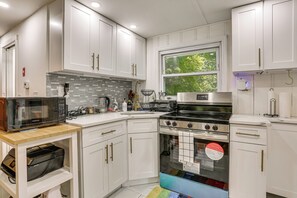Rumah (2 Bedrooms) | Interior