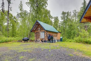 Interior - Cozy Cabin in Talkeetna: Day Trip to Denali! (Talkeetna)