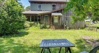 Walk to Downtown Fairmont! Family Home w/ Yard