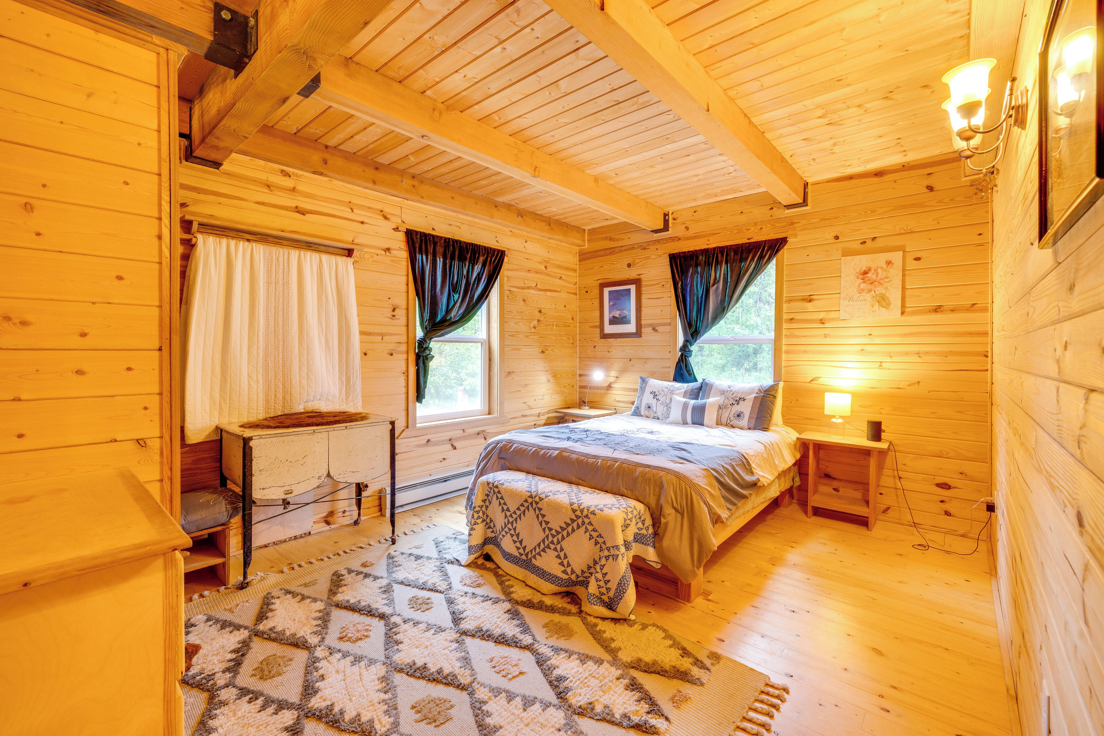 House (2 Bedrooms) | Interior