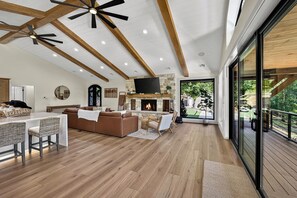 House (5 Bedrooms) | Interior - Lake Views, Big Deck, Hot Tub, Fire Pit, Game Room (Park Hill)