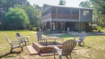 House (3 Bedrooms) | Front of property