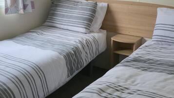2 bedrooms, bed sheets