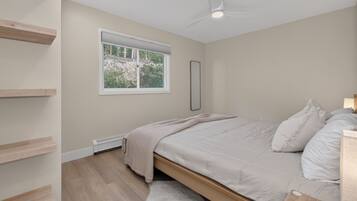 1 Schlafzimmer, Reisekinderbett, kostenloses WLAN, Bettwäsche