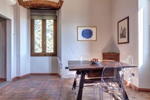 Dining - Le Mortinete Farmstay: Leccino (Toscana)