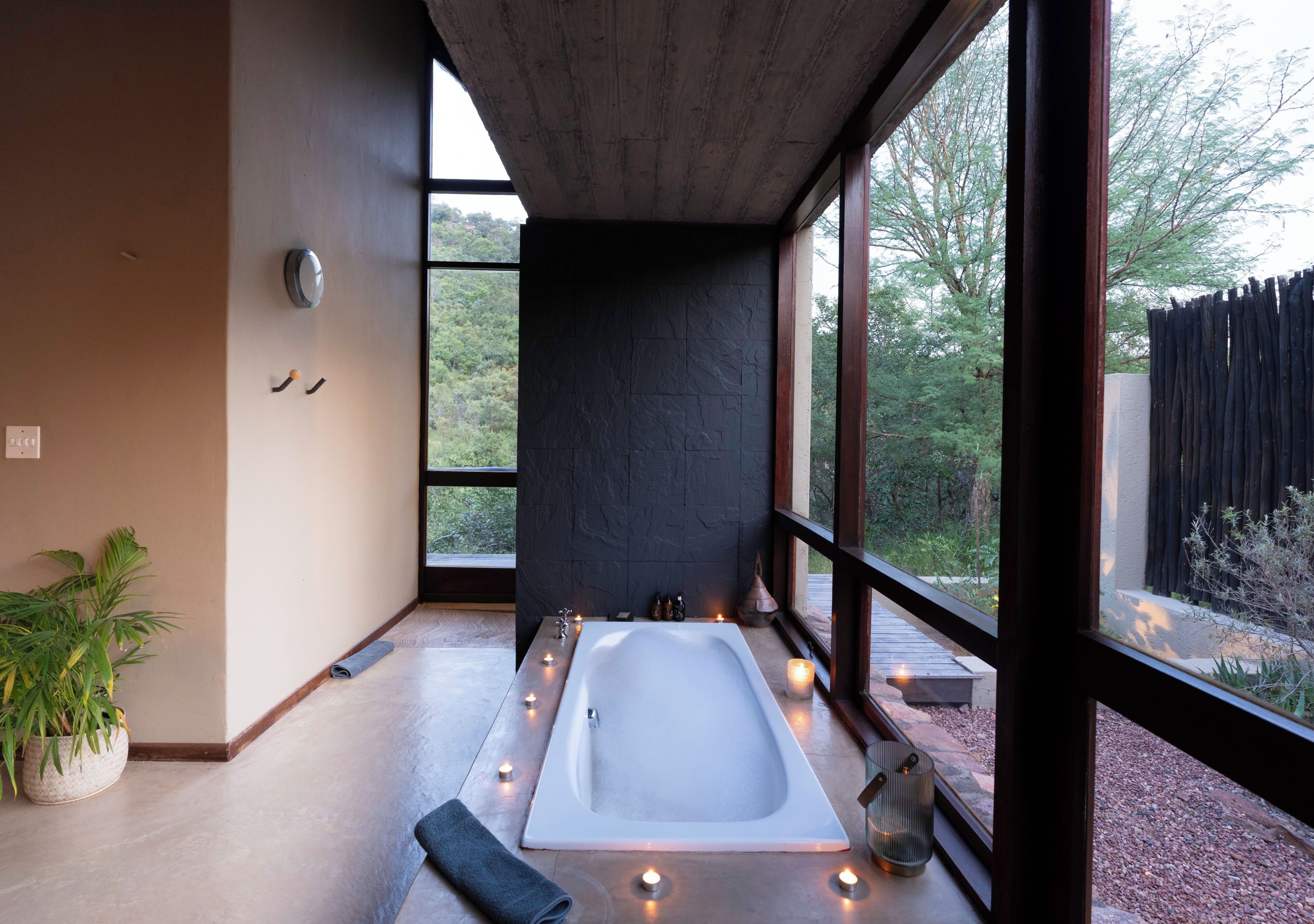 Double or Twin Room, Hill View | Interior