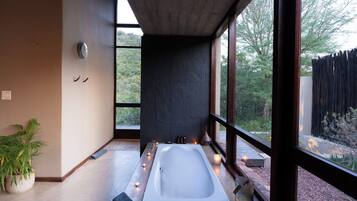Double or Twin Room, Hill View | Interior