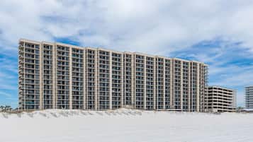 Condo, 3 Bedrooms | Exterior