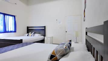 3 bedrooms, laptop workspace, free WiFi
