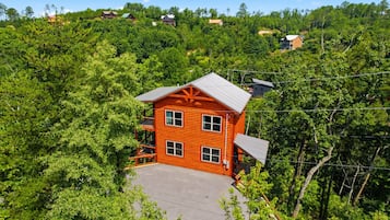 Cabin, 4 Bedrooms | Exterior