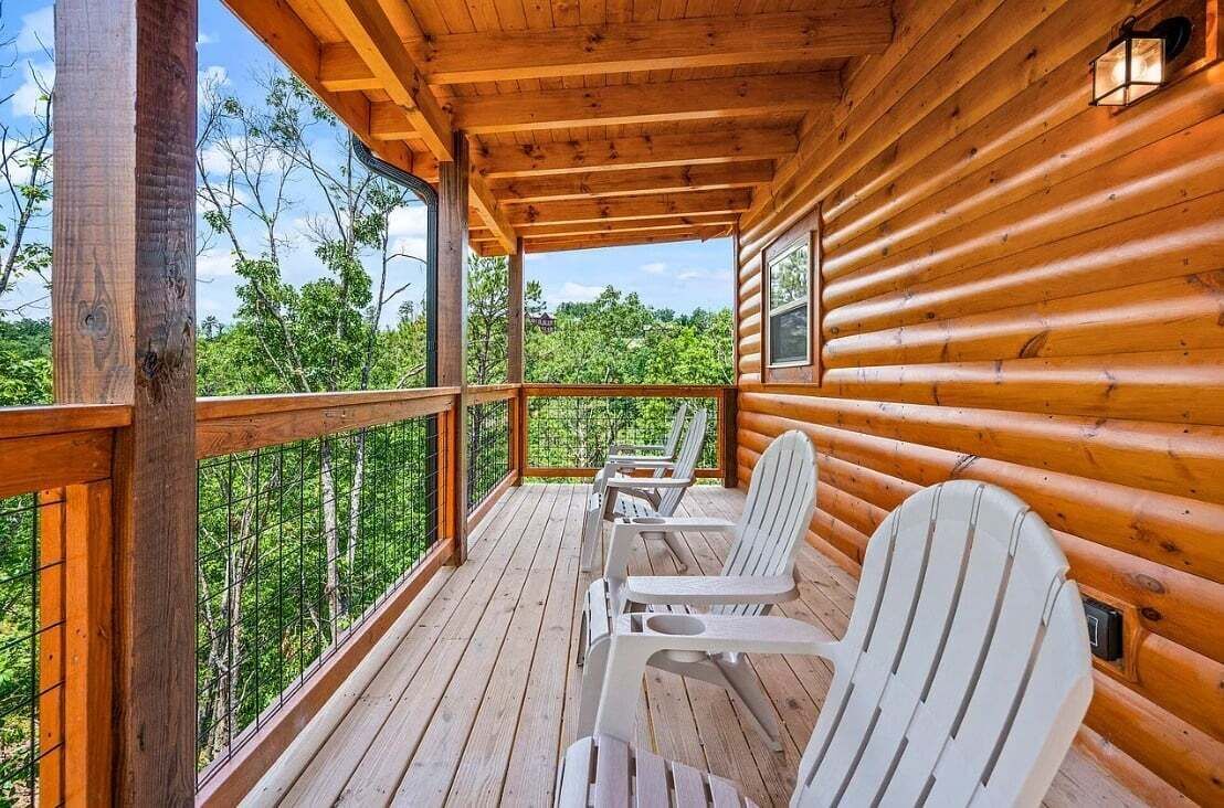 Cabin, 4 Bedrooms | Property grounds
