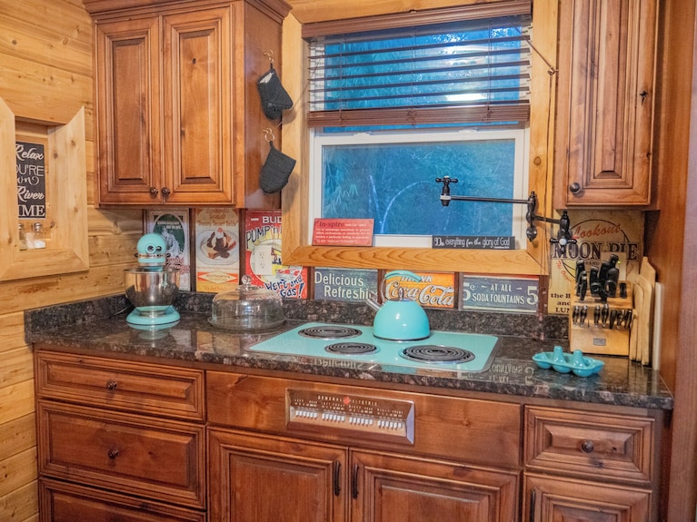Big Cypress Lodge On The Santa Fe River-sleeps 14, Bring Horses, Rv And Boat! - Floride