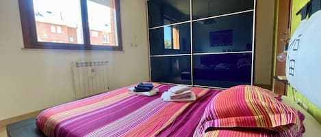 2 habitaciones, internet y ropa de cama